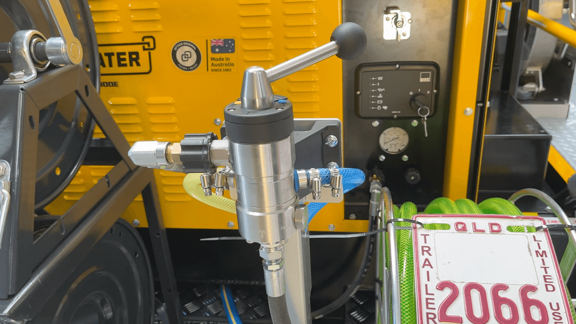 Dual Line Chemical Injector Dual Line Chemical Injector