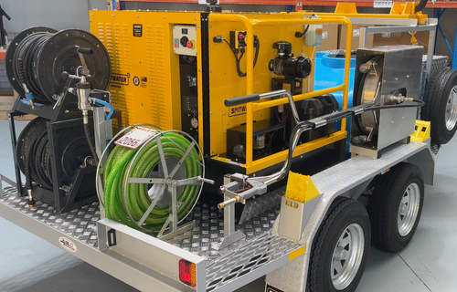 Blog-FeaturedPoultry Farm Customer Trailer-1-1