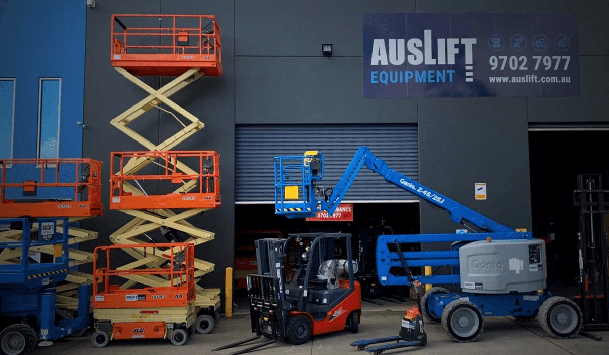 Auslift Keeps Equipment Hire Ready with SPITWATER